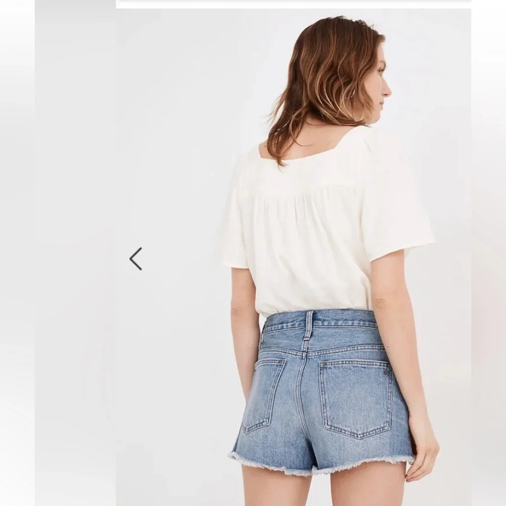 Madewell Relaxed cutoff  Denim Shorts in Homecrest Wash: size 30 coastal Cowgirl - Picture 3 of 13